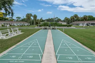 2765 Golf Course Dr, Sarasota, FL 34234 - Photo 27