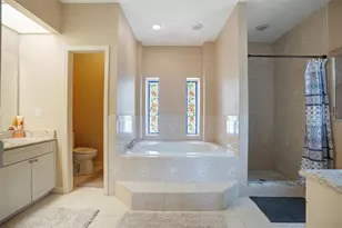 6253 Muriwood Ct, Sarasota, FL 34234 - Photo 19