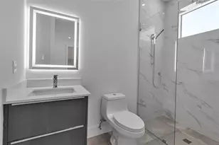 2534 Grove St, Sarasota, FL 34239 - Photo 43