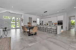 2534 Grove St, Sarasota, FL 34239 - Photo 9