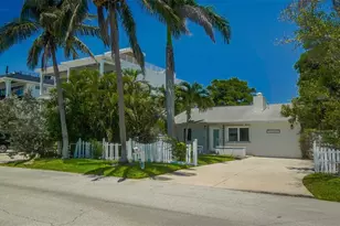 165 Tyler Dr, Sarasota, FL 34236 - Photo 3