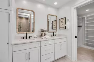 207 Peacock Ln, Holmes Beach, FL 34217 - Photo 23
