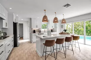 207 Peacock Ln, Holmes Beach, FL 34217 - Photo 13