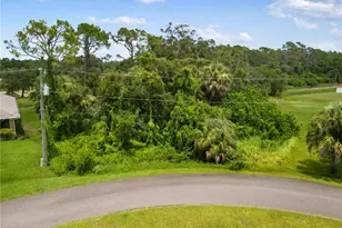 Lorri Circle, North Port, FL 34286 - Photo 1