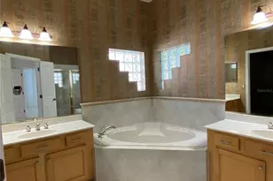 3807 2nd Dr NE, Bradenton, FL 34208 - Photo 25