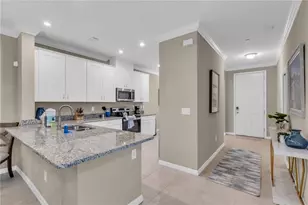 12413 Osorio Ct, Sarasota, FL 34238 - Photo 11