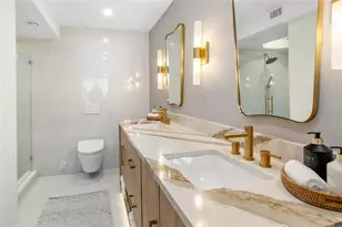 19 Whispering Sands Dr, Sarasota, FL 34242 - Photo 41