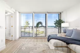 19 Whispering Sands Dr, Sarasota, FL 34242 - Photo 27