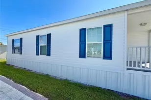 4822 Tri Par Dr, Sarasota, FL 34234 - Photo 9