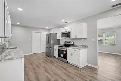 102 20th Street NE, Bradenton, FL 34208 - Photo 15