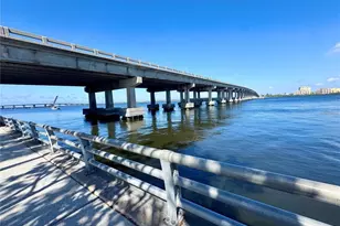 102 20th St NE, Bradenton, FL 34208 - Photo 41