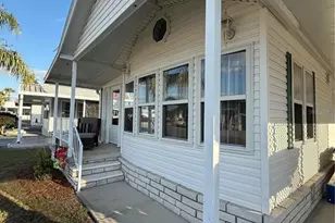 35048 Condominium Blvd, Zephyrhills, FL 33541 - Photo 17