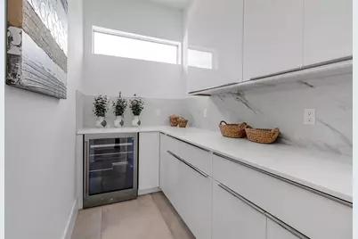 2532 Fruit Tree Drive, Sarasota, FL 34239 - Photo 15