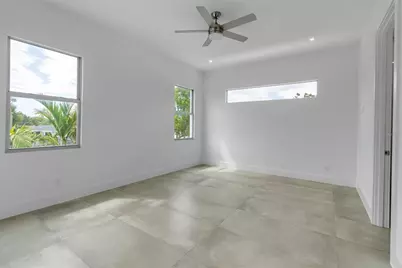 2532 Fruit Tree Drive, Sarasota, FL 34239 - Photo 39