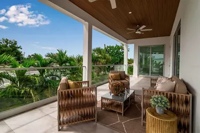 2532 Fruit Tree Drive, Sarasota, FL 34239 - Photo 45