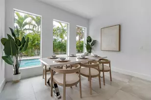 2532 Fruit Tree Dr, Sarasota, FL 34239 - Photo 17