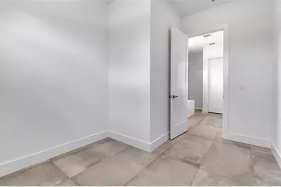 2532 Fruit Tree Drive, Sarasota, FL 34239 - Photo 25