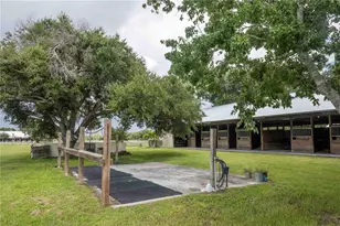 7860 Cow Camp Ln, Lakewood Ranch, FL 34240 - Photo 37