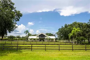 7860 Cow Camp Ln, Lakewood Ranch, FL 34240 - Photo 5