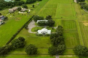 7860 Cow Camp Ln, Lakewood Ranch, FL 34240 - Photo 3