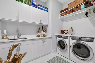 605 S Gulfstream Ave, Sarasota, FL 34236 - Photo 33