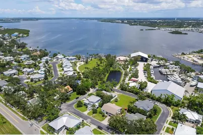 1408 43rd Avenue Drive W, Palmetto, FL 34221 - Photo 5