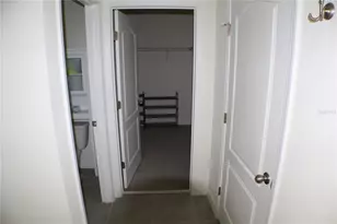 2638 Galway Grv Wy, Lakeland, FL 33811 - Photo 13