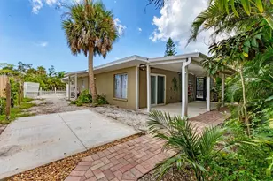 4919 Lemon Bay Dr, Venice, FL 34293 - Photo 35