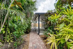 4919 Lemon Bay Dr, Venice, FL 34293 - Photo 33