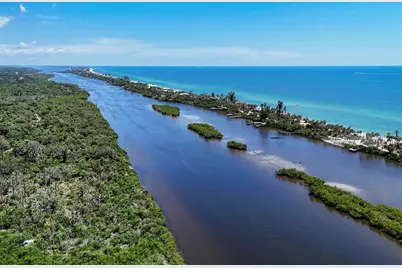 4919 Lemon Bay Drive, Venice, FL 34293 - Photo 43