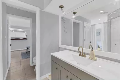 4919 Lemon Bay Drive, Venice, FL 34293 - Photo 19