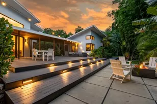 587 47th St, Sarasota, FL 34234 - Photo 23