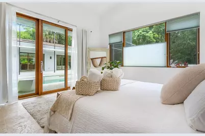 587 47th Street, Sarasota, FL 34234 - Photo 9