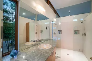 587 47th St, Sarasota, FL 34234 - Photo 13