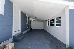 10562 Lake Dr, Seminole, FL 33772 - Photo 21