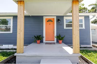 10562 Lake Drive, Seminole, FL 33772 - Photo 3