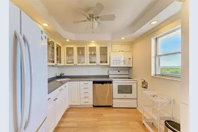 9397 Midnight Pass Road #405, Sarasota, FL 34242 - Photo 19