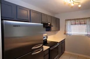 1968 Toucan Way, Sarasota, FL 34232 - Photo 3