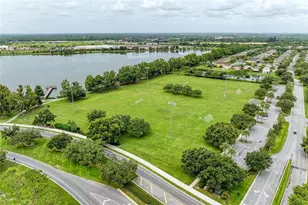 7081 Chatum Light Run, Bradenton, FL 34212 - Photo 53