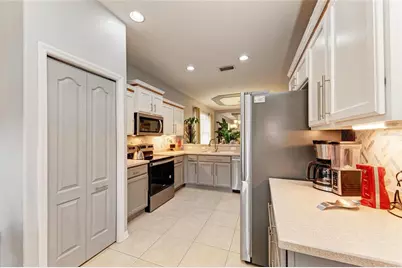 7081 Chatum Light Run, Bradenton, FL 34212 - Photo 23