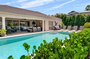 396 Bob White Dr, Sarasota, FL 34236 - Photo 3