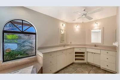 4326 Oak View Drive, Sarasota, FL 34232 - Photo 21