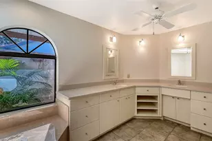 4326 Oak View Dr, Sarasota, FL 34232 - Photo 21