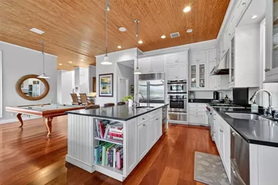 3607 Flamingo Avenue, Sarasota, FL 34242 - Photo 9