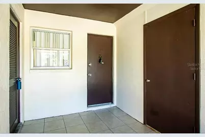 3225 Ramblewood Drive, Sarasota, FL 34237 - Photo 3