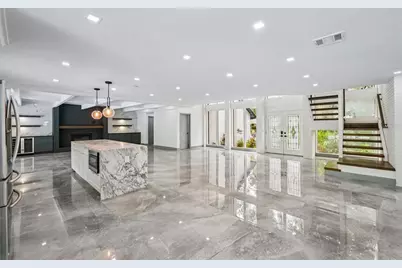 4392 Brandywine Drive, Sarasota, FL 34241 - Photo 7