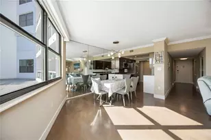 1050 Longboat Club Rd, Longboat Key, FL 34228 - Photo 17