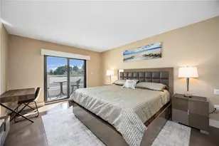 1050 Longboat Club Rd, Longboat Key, FL 34228 - Photo 25