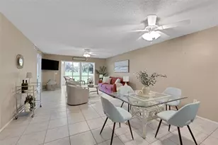 6908 Drewrys Bluff, Bradenton, FL 34203 - Photo 3