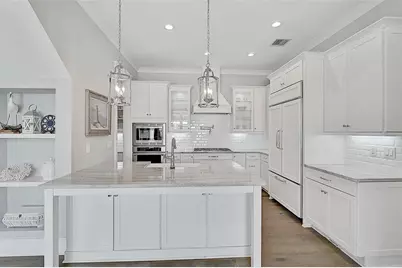 601 Triton Bend, Longboat Key, FL 34228 - Photo 11